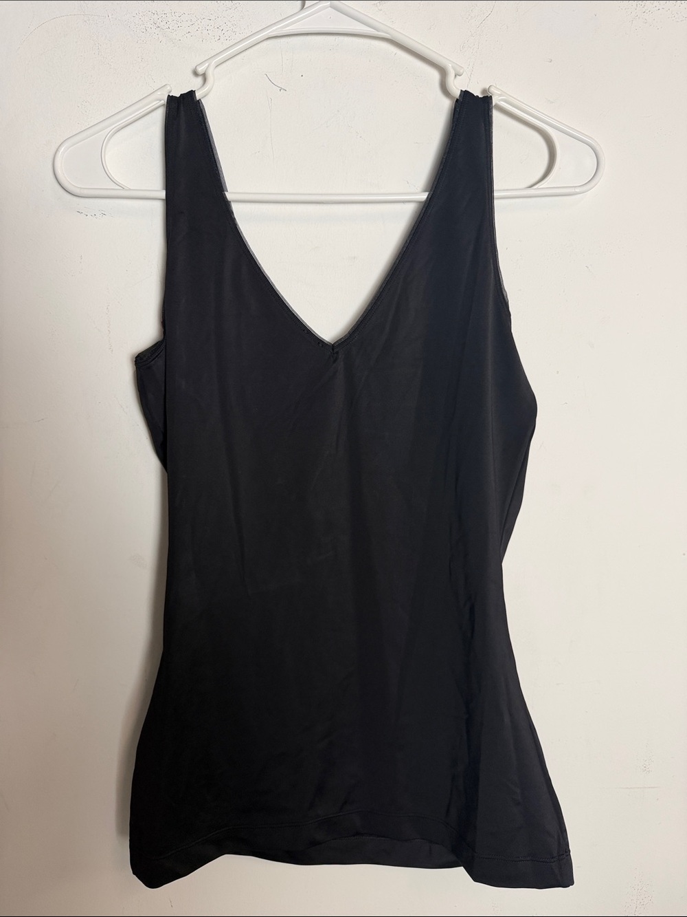 Black Tank Primer Camisole - Picture 4 of 4